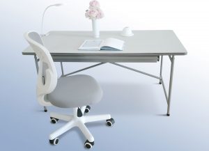 Kinderschreibtisch PREMIUM im Set mit Stuhl TADO / SALTO Kindermöbel München / inspiriert von Eiermann-Tisch