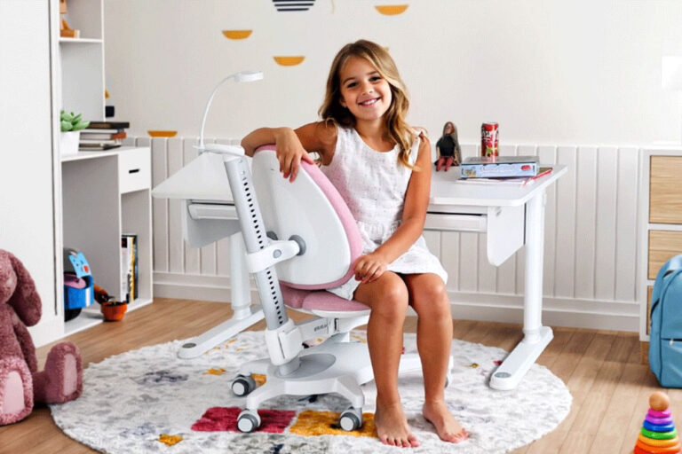 ergonomischer, höhenverstellbarer Kinderdrehstuhl SINO rosa / SALTO Kindermöbel München / Moll / girl
