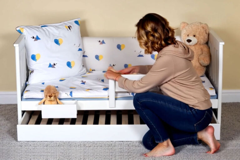 DOPYO das Kinderbett mit Schublade oder Gästebett / massives Buchenholz / SALTO Kindermöbel München