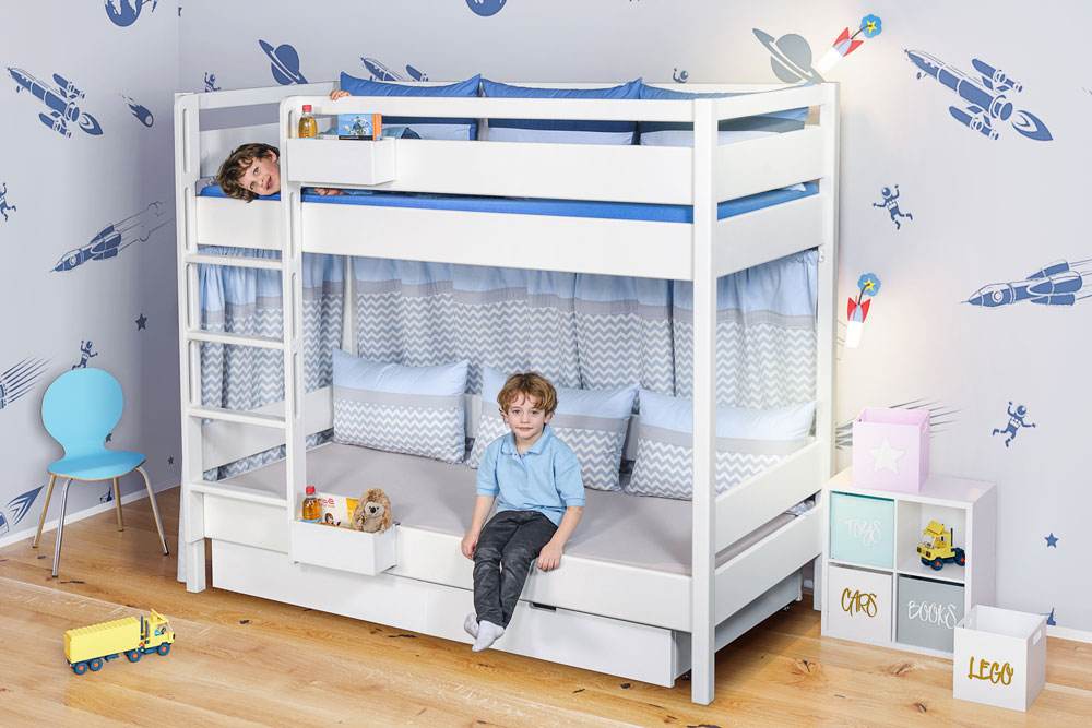 Kinderbett KINTO / Etagenbett mit Schublade / Buchenholz weiß lackiert / SALTO Kindermöbel München