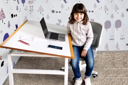mitwachsender Kinderschreibtisch KUBIKO / SALTO Kindermöbel München /